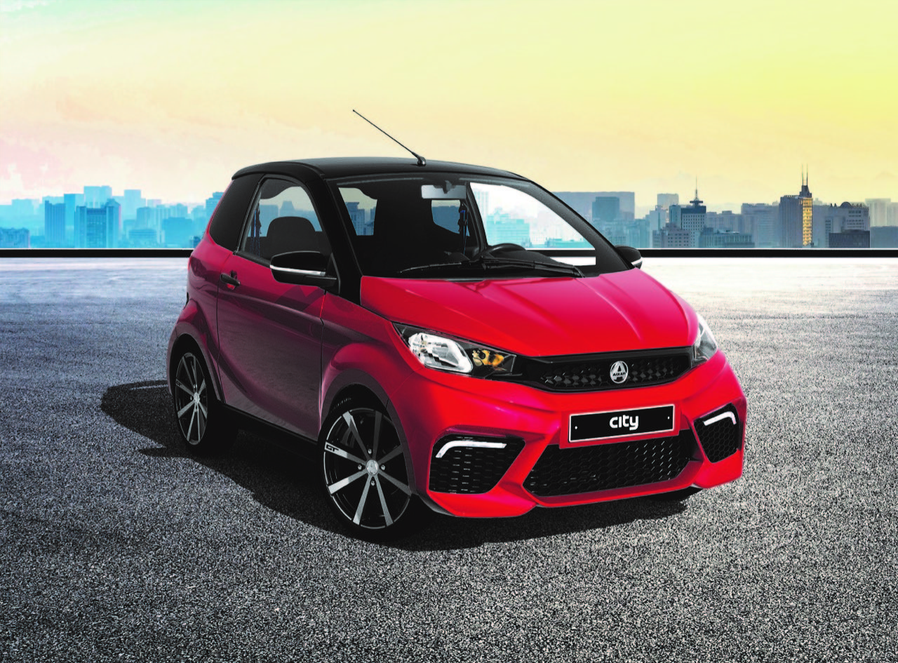 Aixam City GTO, la nuova minicar dal cuore sportivo. Scopri le informazioni sul costo, sugli optional, gli interni, gli esterni, il motore da Minicarmilano a Monza e Milano