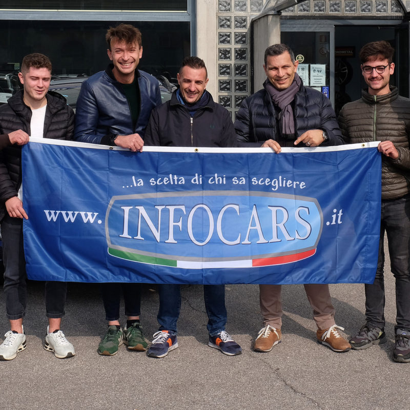 infocars-5