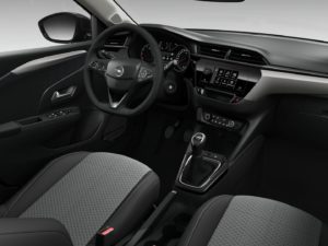 opel-corsa-intern-1